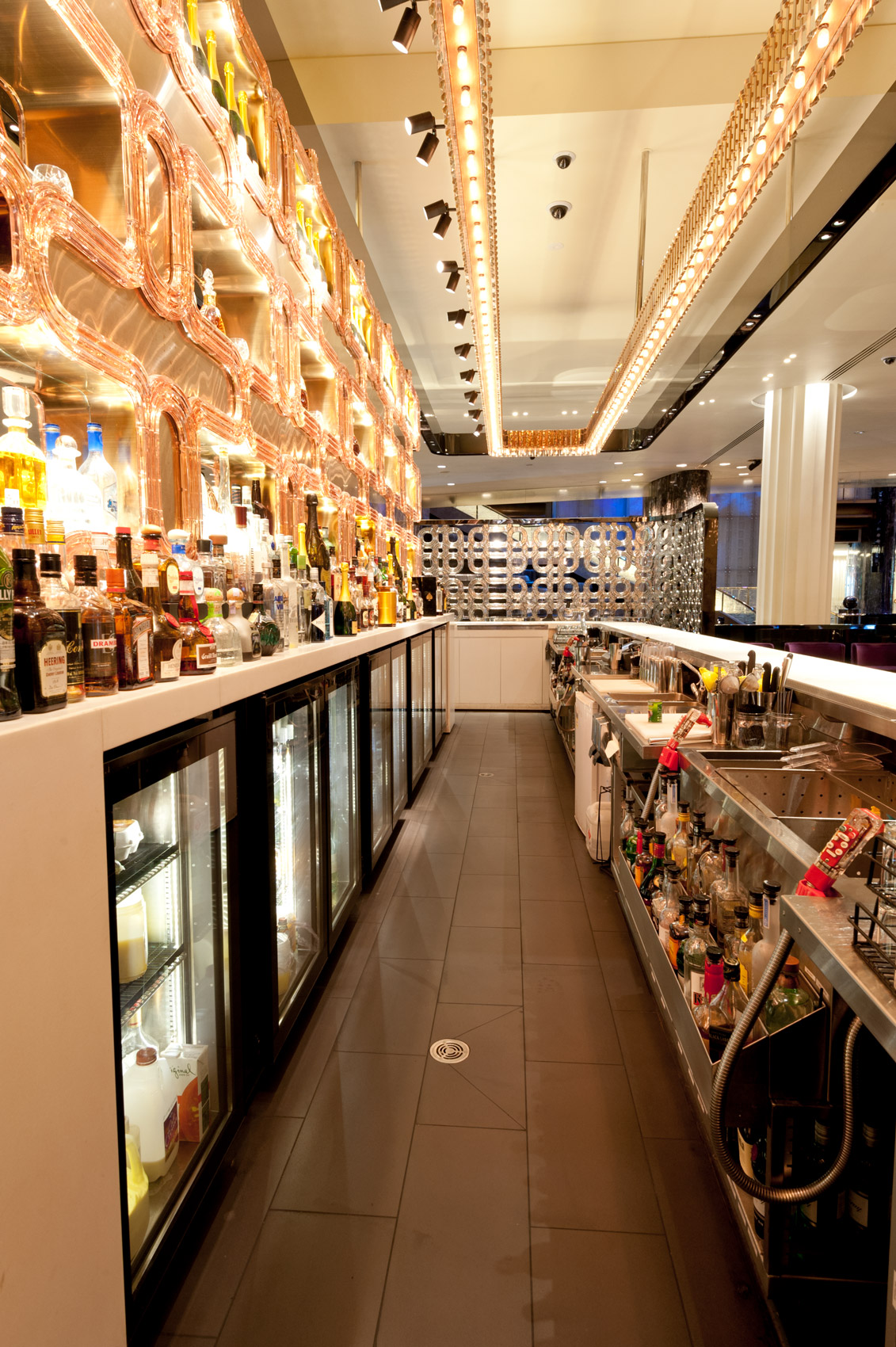CLD Atrium Bar 11