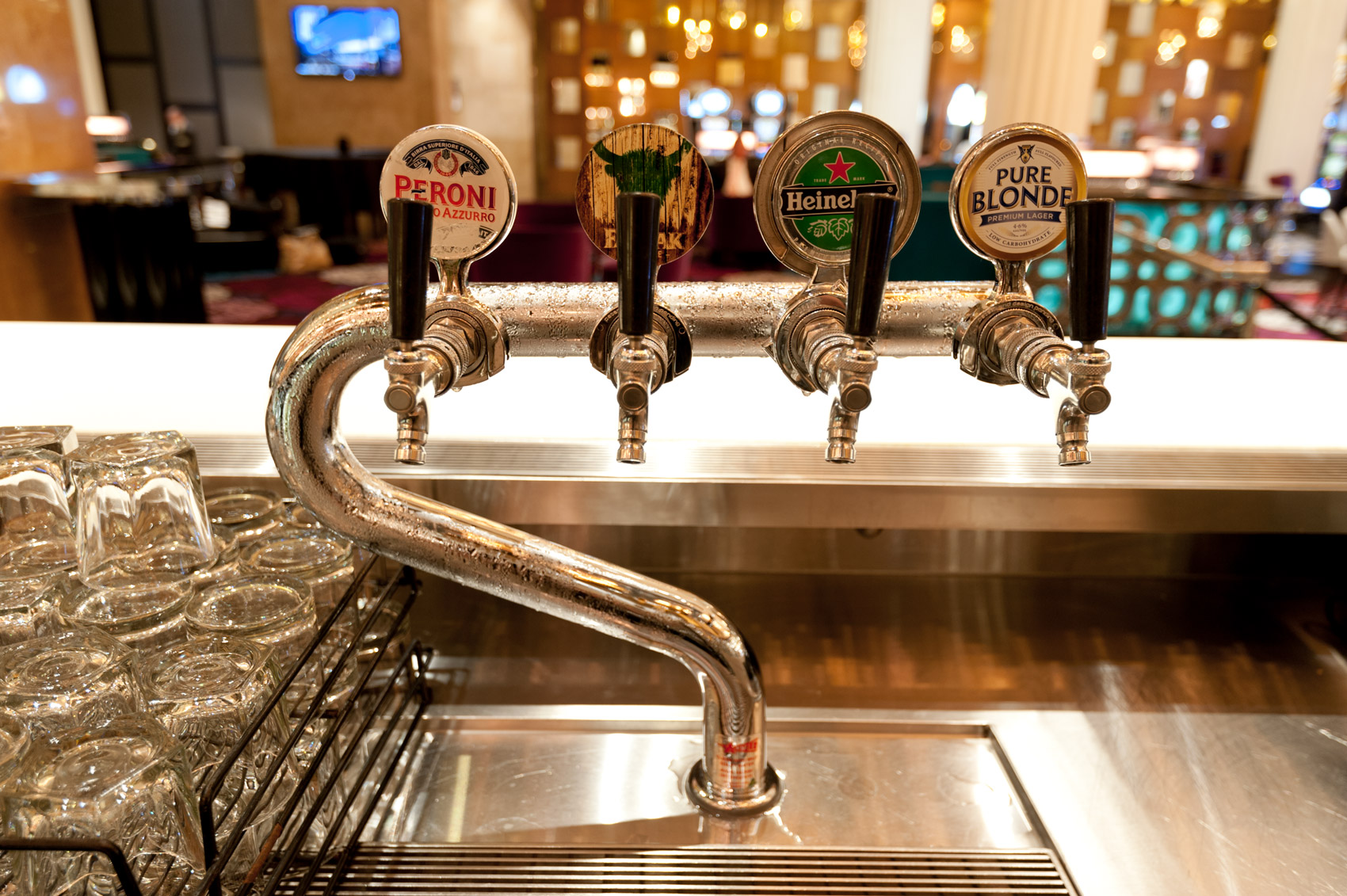 CLD Atrium Bar 13